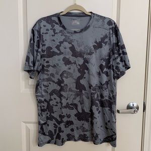 *SOLD* Under Armour Dry Fit T-shirt